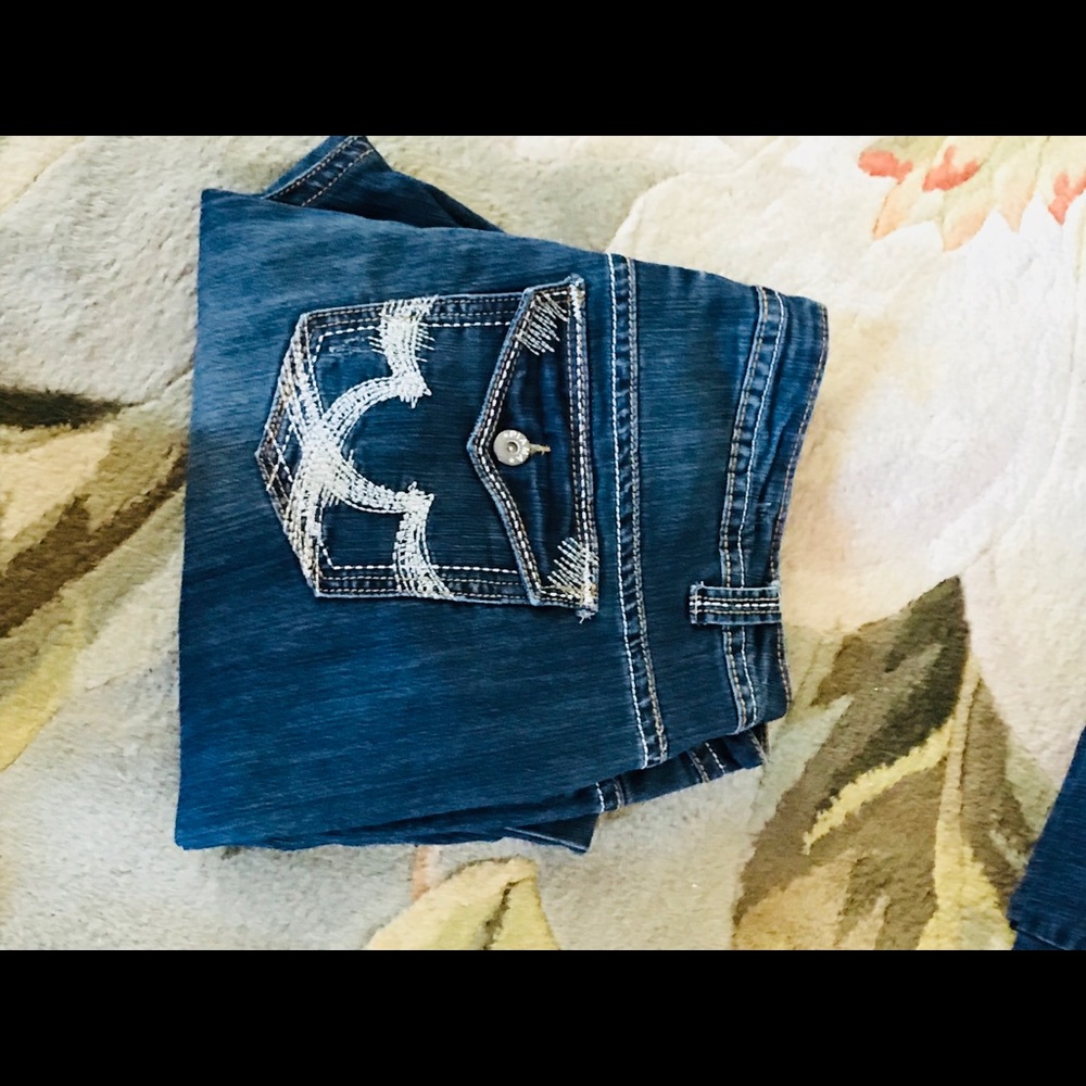 Jeans with design pockets - Picture 3 of 3